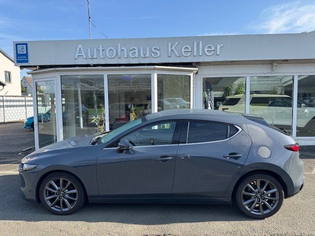 Mazda 3 61.540 km 19.990 € Leun 35638
