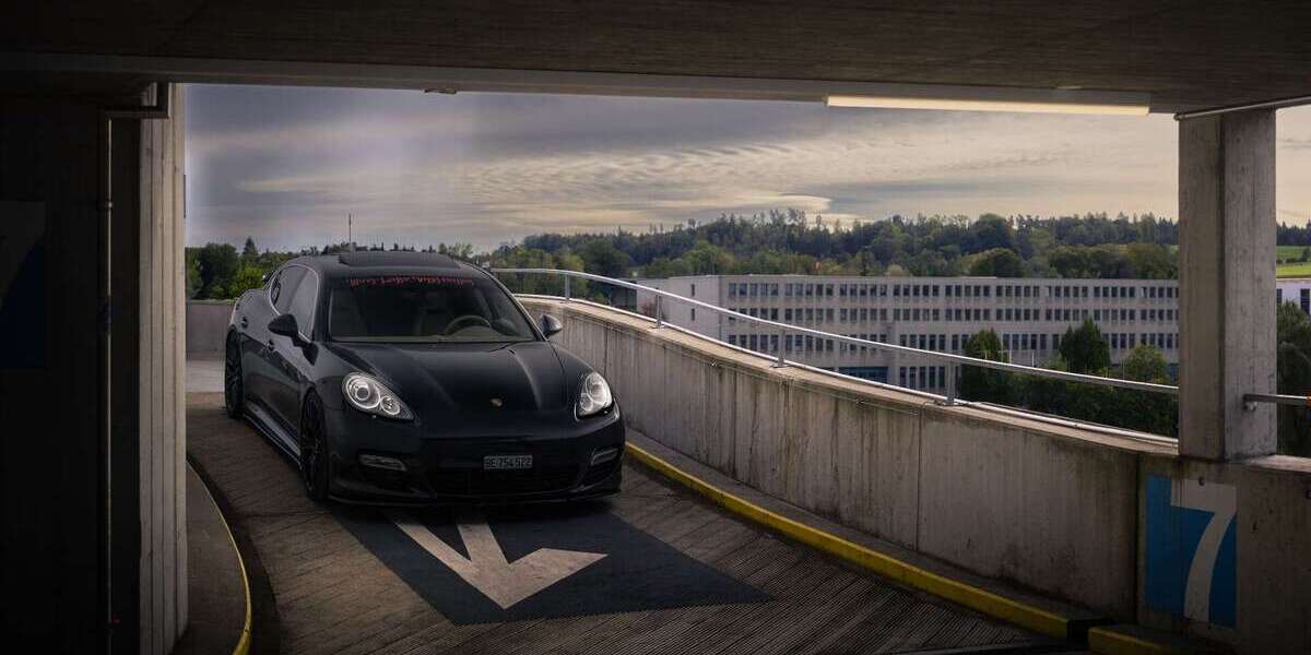 Porsche Panamera 213.000 km 26.800 &euro; Lindau 88131