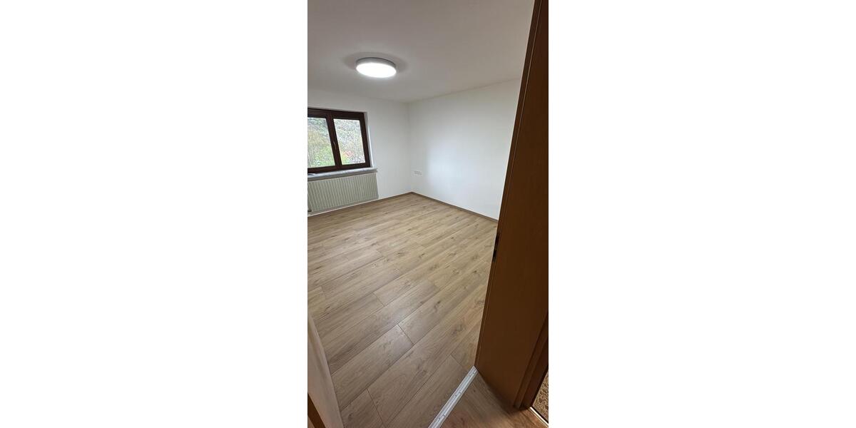 Erdgeschoßwohnung Weikersheim - 2.5 Zimmer, 68 m&sup2;, 700&euro; | Angebot:26414246