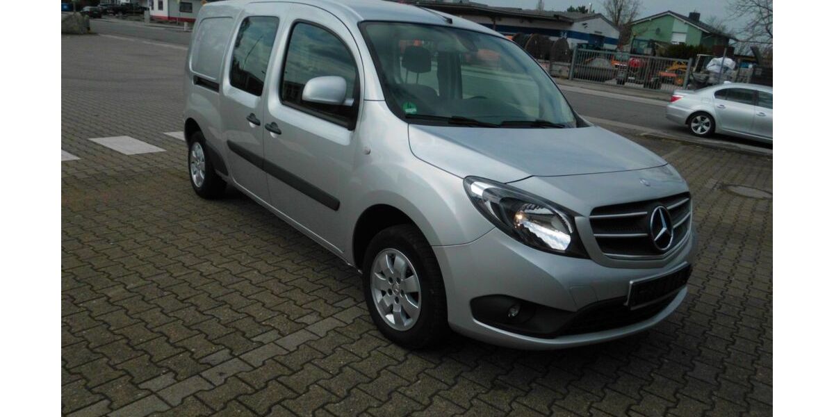 Mercedes-Benz Citan 63.000 km 14.900 &euro; Lübeck 23560