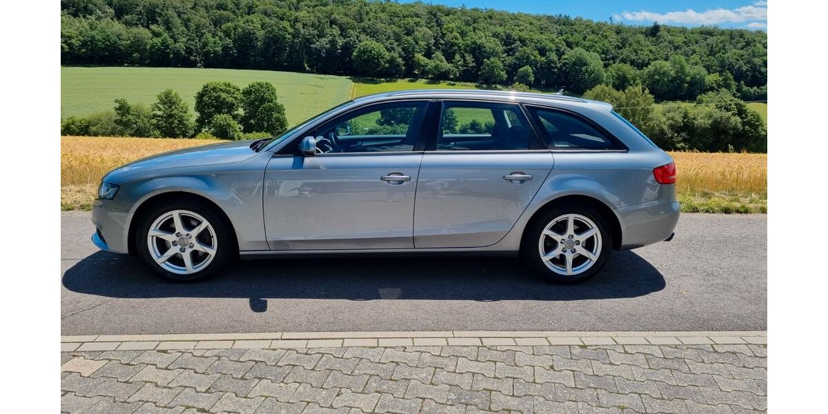 Audi A4 278.300 km 7.900 &euro; Idstein 65510