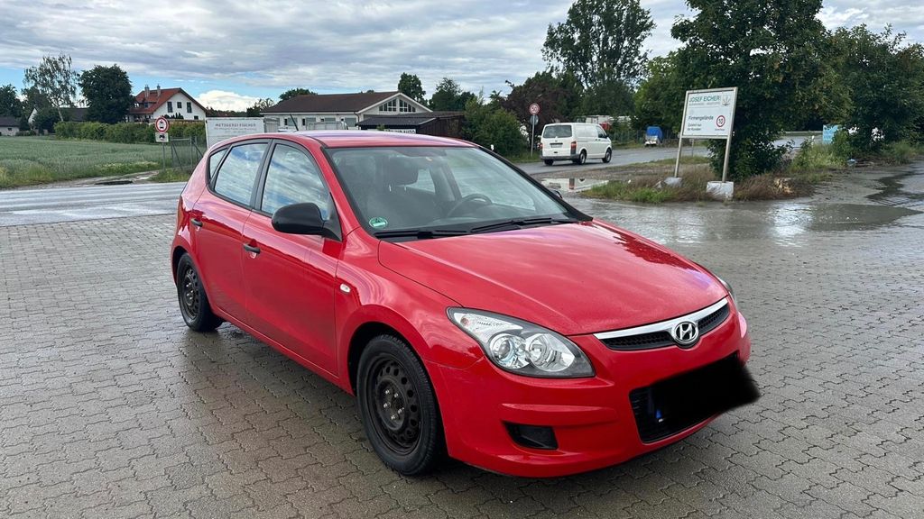 Hyundai i30 48.000 km 3.999 &euro; Hohenlinden bei München 85664