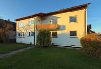 Wohnhaus mit 3 Einheiten und Gartengrundstück Baugrundstück in beliebter Wohnlage direkt am Jungfernkopf
