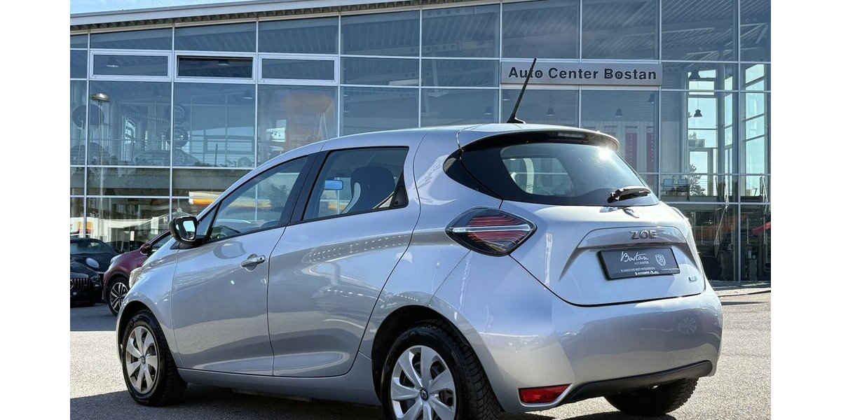 Renault ZOE Life WINTERPAKET/DAB/KLIMA/KEYLESS/SHZ/V+C 94.757 km 11.900 &euro; Villingen-Schwenningen 78054