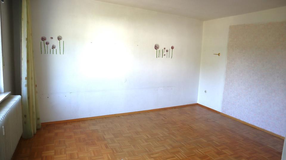 Einfamilienhaus Pfeffelbach - 8 Zimmer, 193 m&sup2;, 180.000&euro; | Angebot:27158183