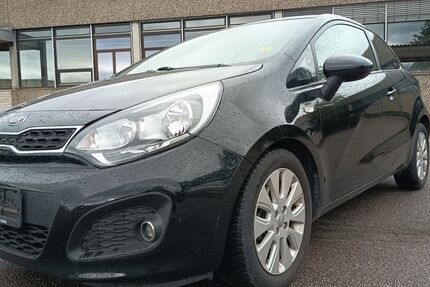 Kia Rio 221.700 km 1.999 &euro; Lahr-Langenwinkel 77933
