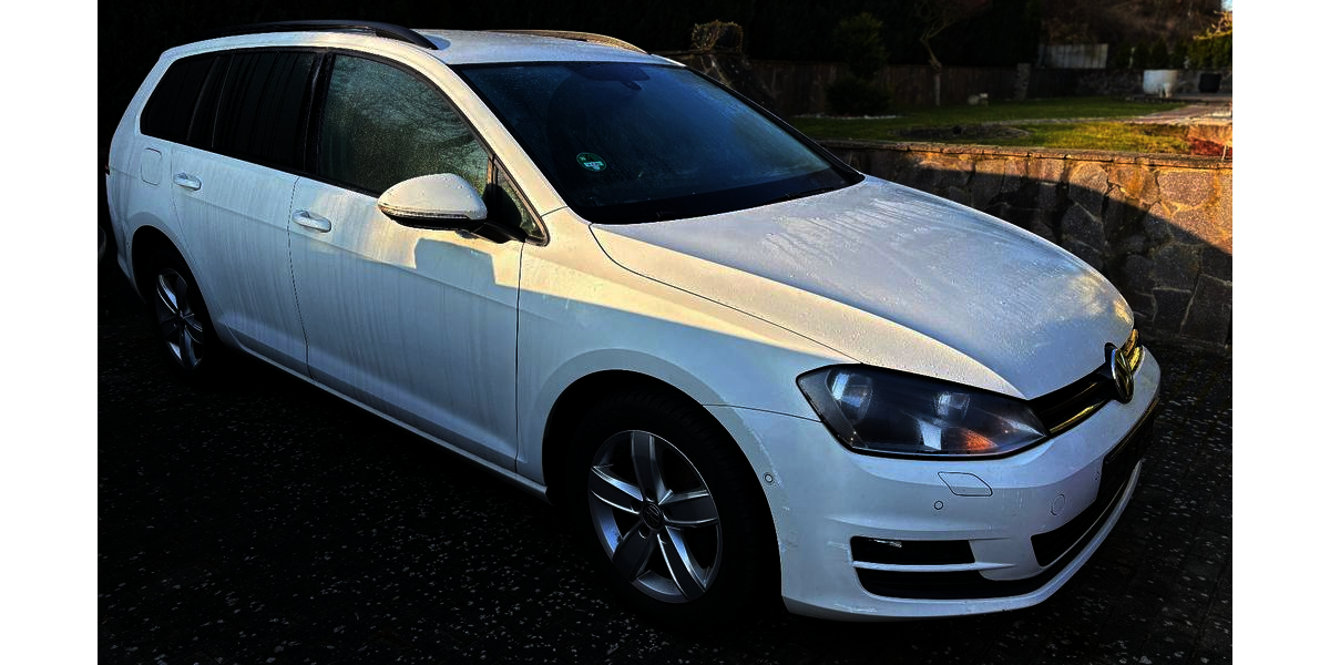 VW Golf 211.000 km 4.880 &euro; Knetzgau 97478
