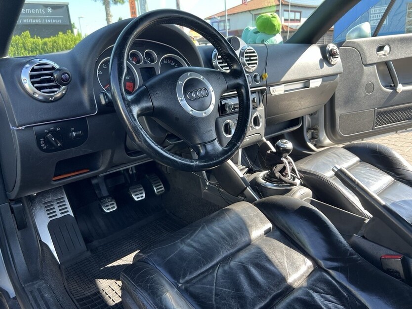 Audi TT 8N