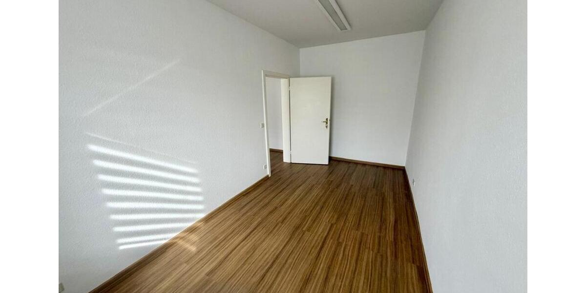 Gewerbeobjekt Strausberg - 2.100&euro; | Angebot:25258257