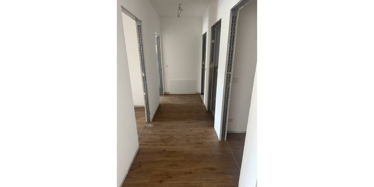 Etagenwohnung Sankt Ingbert St. Ingbert - 3 Zimmer, 129 m&sup2;, 1.920&euro; | Angebot:26435743