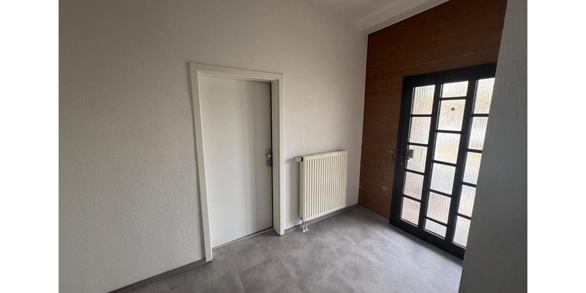 Erdgeschoßwohnung Löhne - 3 Zimmer, 85 m&sup2;, 950&euro; | Angebot:26022958