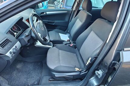 Opel Astra 265.000 km 650 &euro; Kirchvers 35102