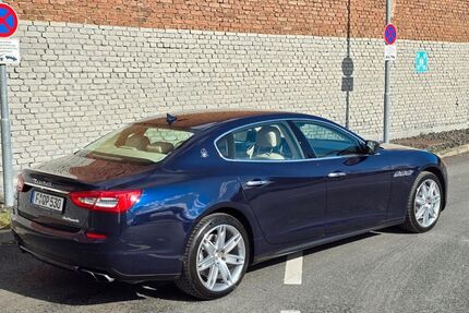 Maserati Quattroporte