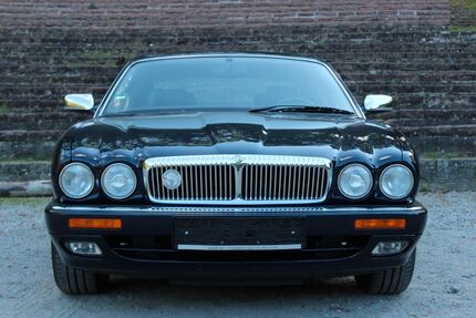 Jaguar Daimler 39.910 km 54.999 &euro; Heppenheim (Bergstraße) 64646