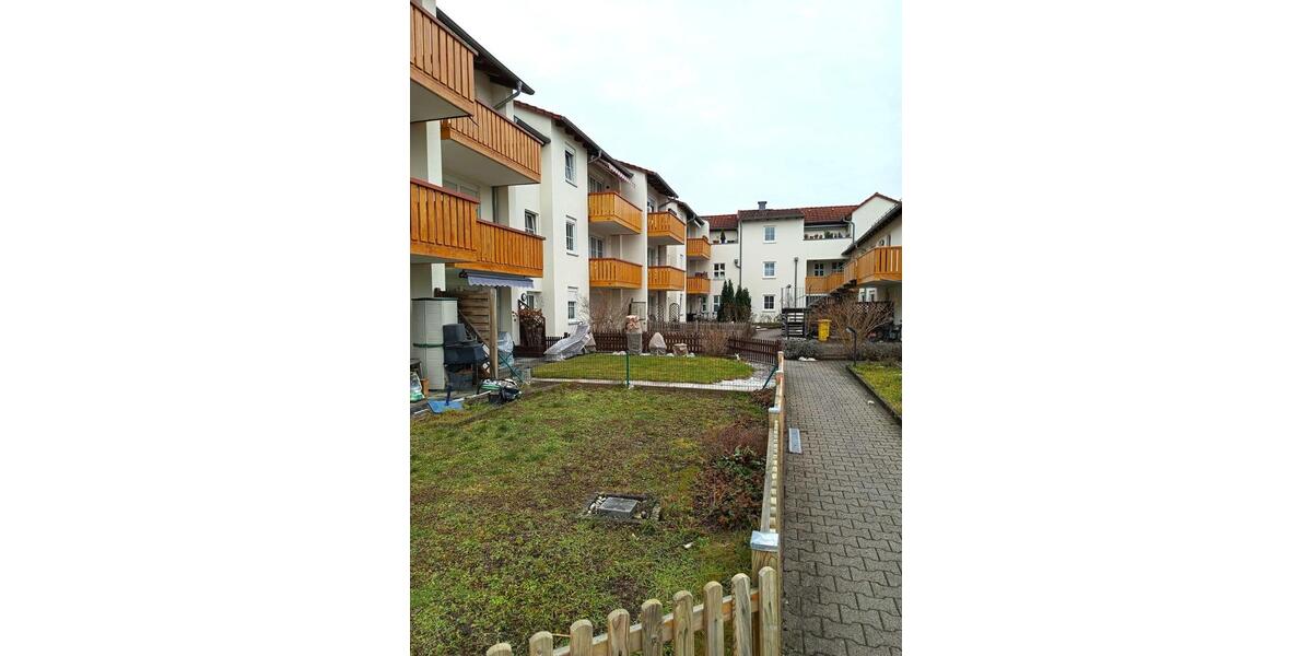 Gepflegte 2-Zimmer-Eigentumswohnung mit Tiefgaragenstellplatz 2 zimmer