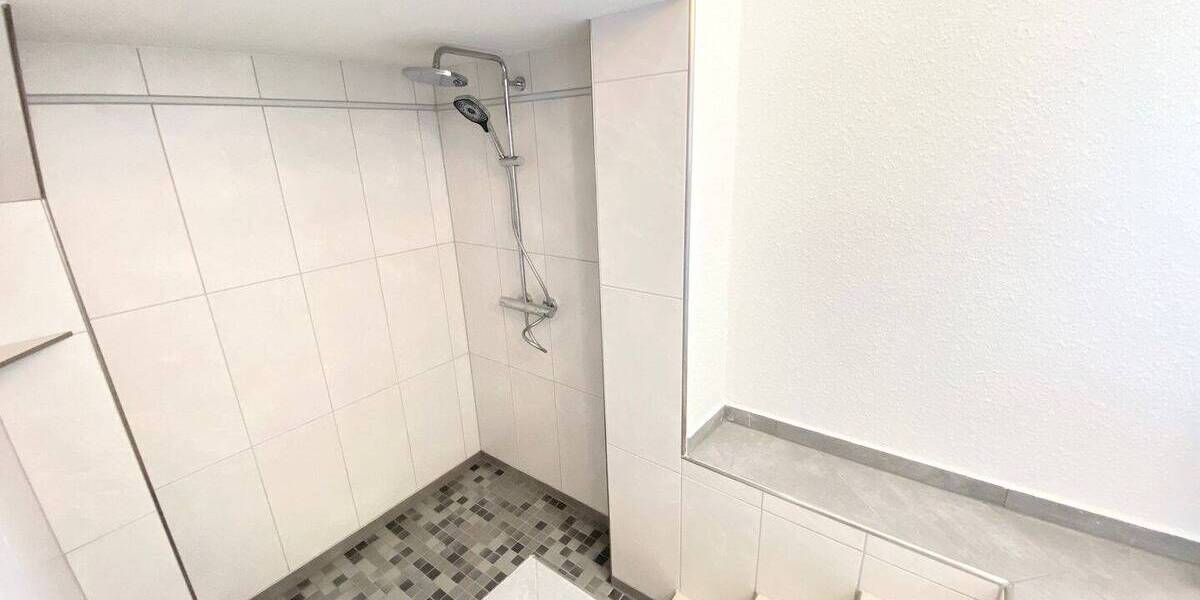 Zimmer Coburg - 1 Zimmer, 20 m&sup2;, 450&euro; | Angebot:25986654