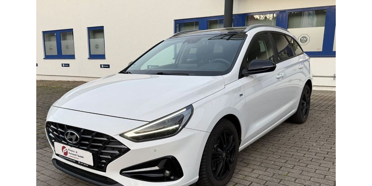 Hyundai i30 81.300 km 16.990 &euro; Mosbach 74821