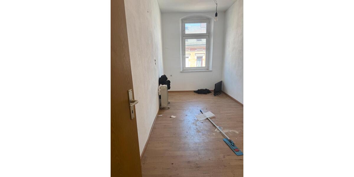 Etagenwohnung Hof Altstadt - 2 Zimmer, 49 m&sup2;, 30.000&euro; | Angebot:27222416