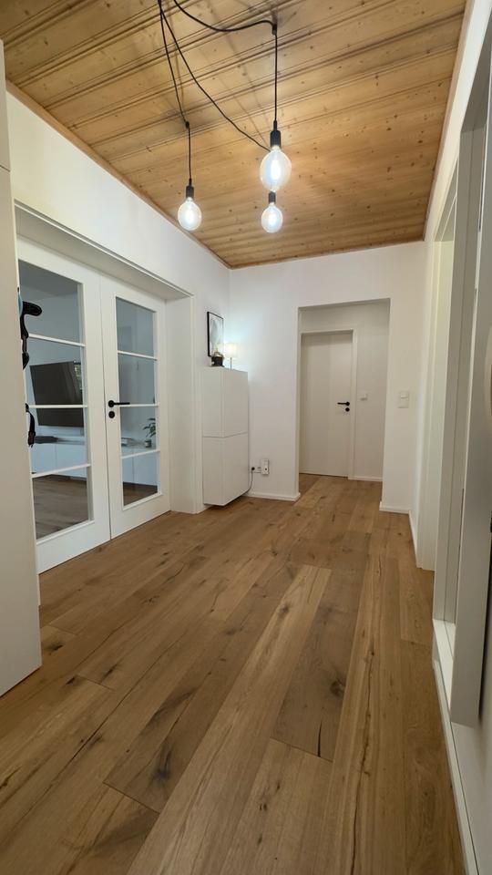 Helle modernisierte und zentrumsnahe 3 Zimmer Wohnung mit Balkon