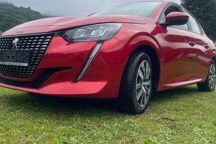 Peugeot 208 54.120 km 13.290 &euro; Münstertal 79244