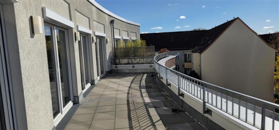 Einfamilienhaus Berlin Treptow-Köpenick - 3 Zimmer, 111 m&sup2;, 1.889&euro; | Angebot:25173587