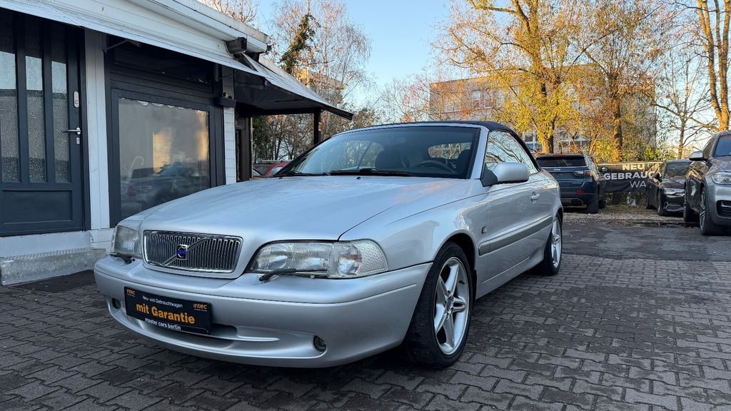 Volvo C70 176.723 km 7.999 &euro; Berlin 12347