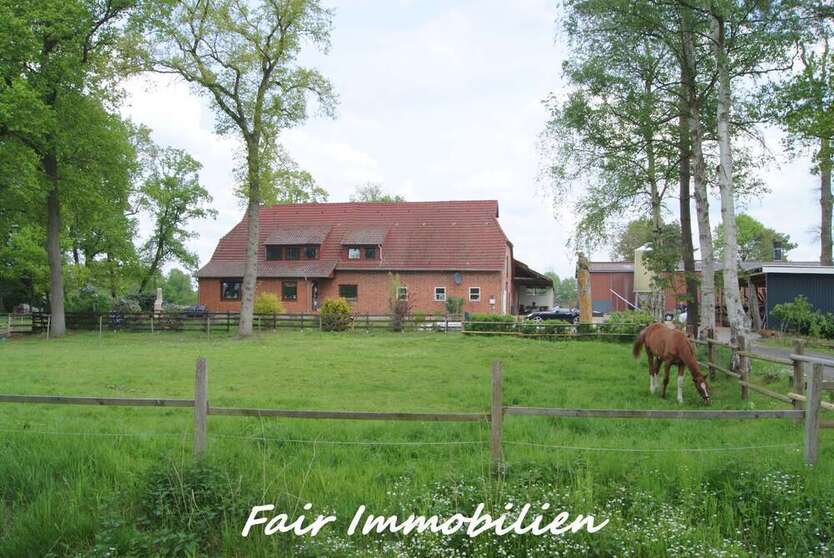 Wohnung zum Mieten in Vollersode 650 € 122 m²