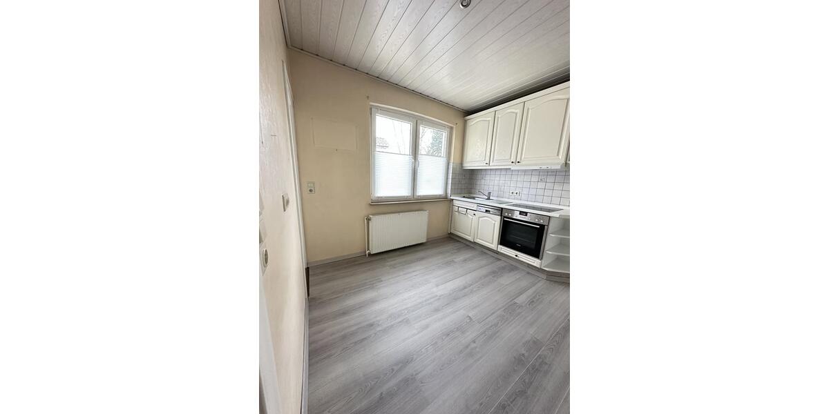 Mehrfamilienhaus, Wohnhaus Oldenburg Drielaker-Moor - 8 Zimmer, 160 m&sup2;, 445.000&euro; | Angebot:26409081