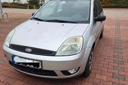 Ford Fiesta 217.000 km 1.800 € Oberhausen 46149