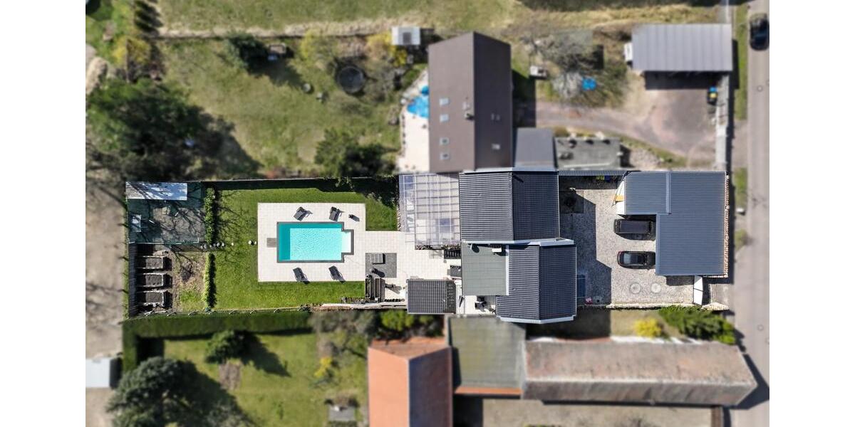 Einfamilienhaus Möckern - 5 Zimmer, 360 m&sup2;, 999.999&euro; | Angebot:25870622