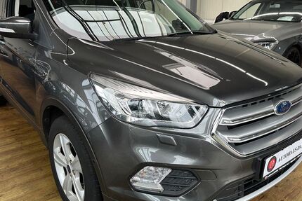 Ford Kuga 75.040 km 15.900 € Sankt Augustin 53757