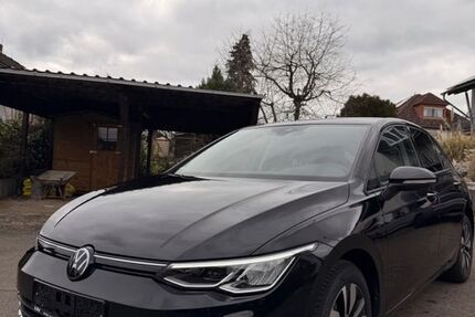 VW Golf 105.800 km 18.970 &euro; Hünstetten 65510