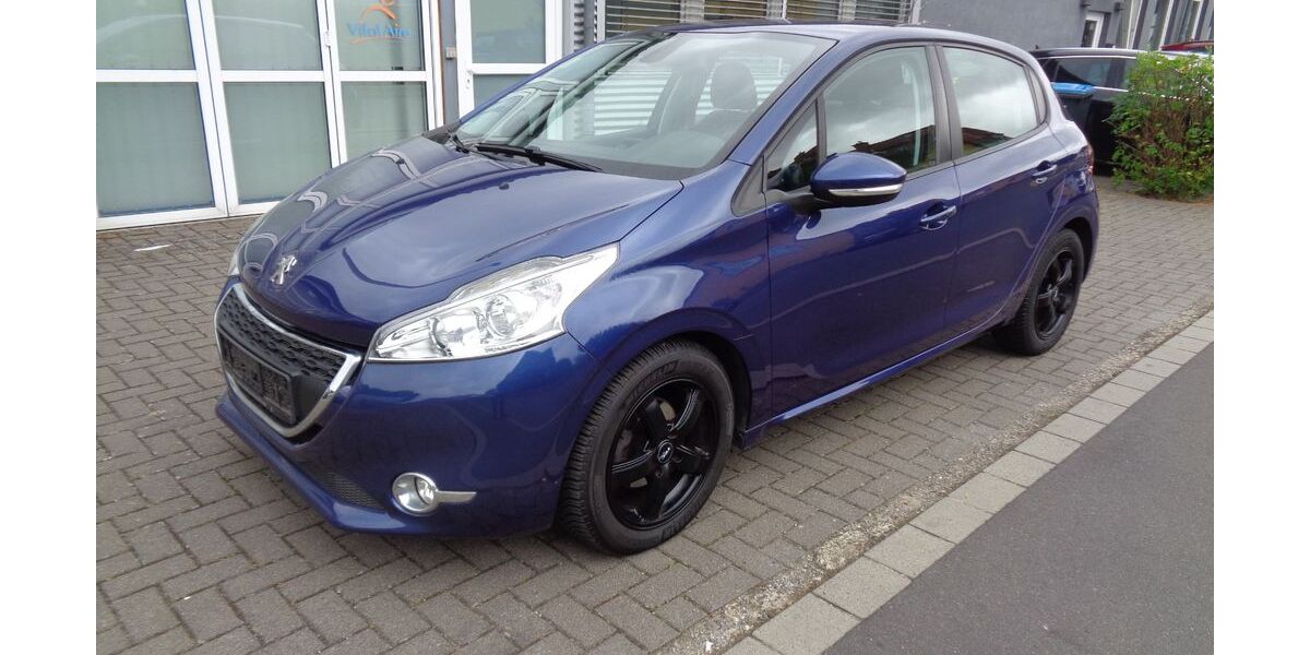 Peugeot 208 67.412 km 5.300 &euro; Göttingen 37081