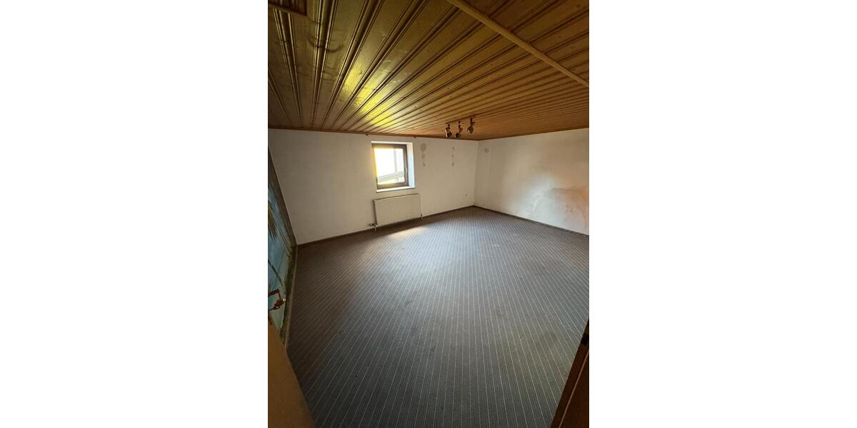 Einfamilienhaus Ruhstorf an der Rott - 11 Zimmer, 245 m&sup2;, 419.000&euro; | Angebot:26521361