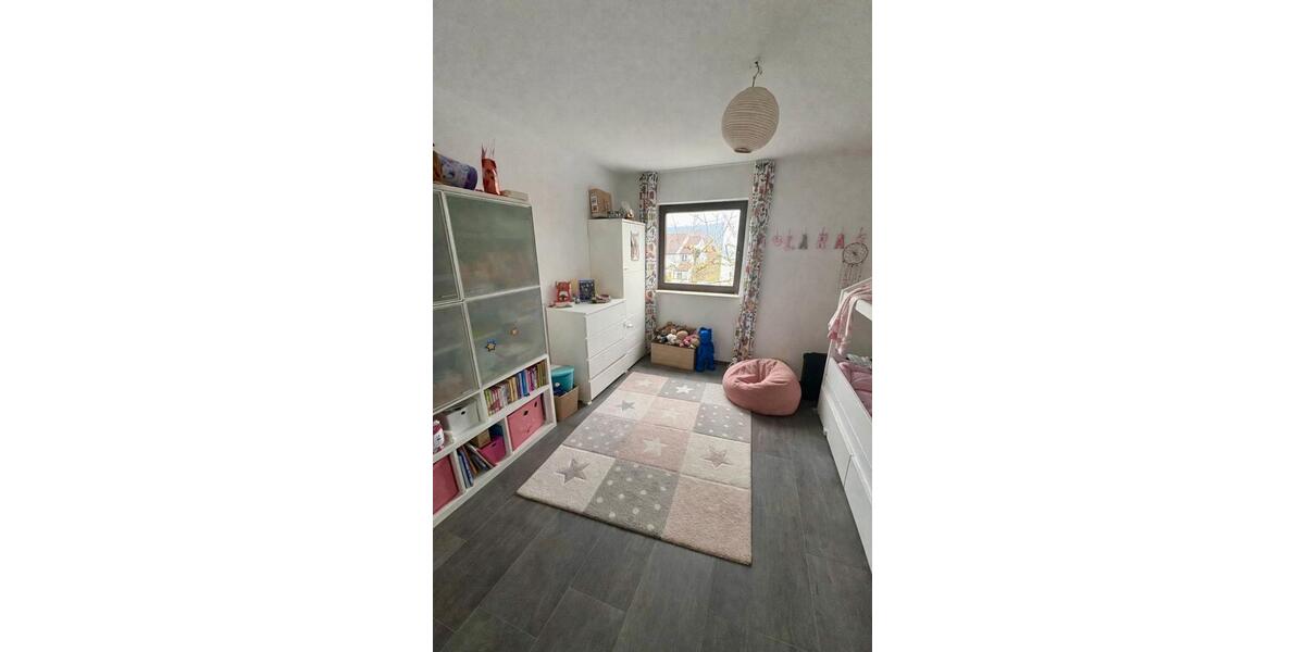 Erdgeschoßwohnung Niedernhausen - 4.5 Zimmer, 111 m&sup2;, 420.000&euro; | Angebot:26339903