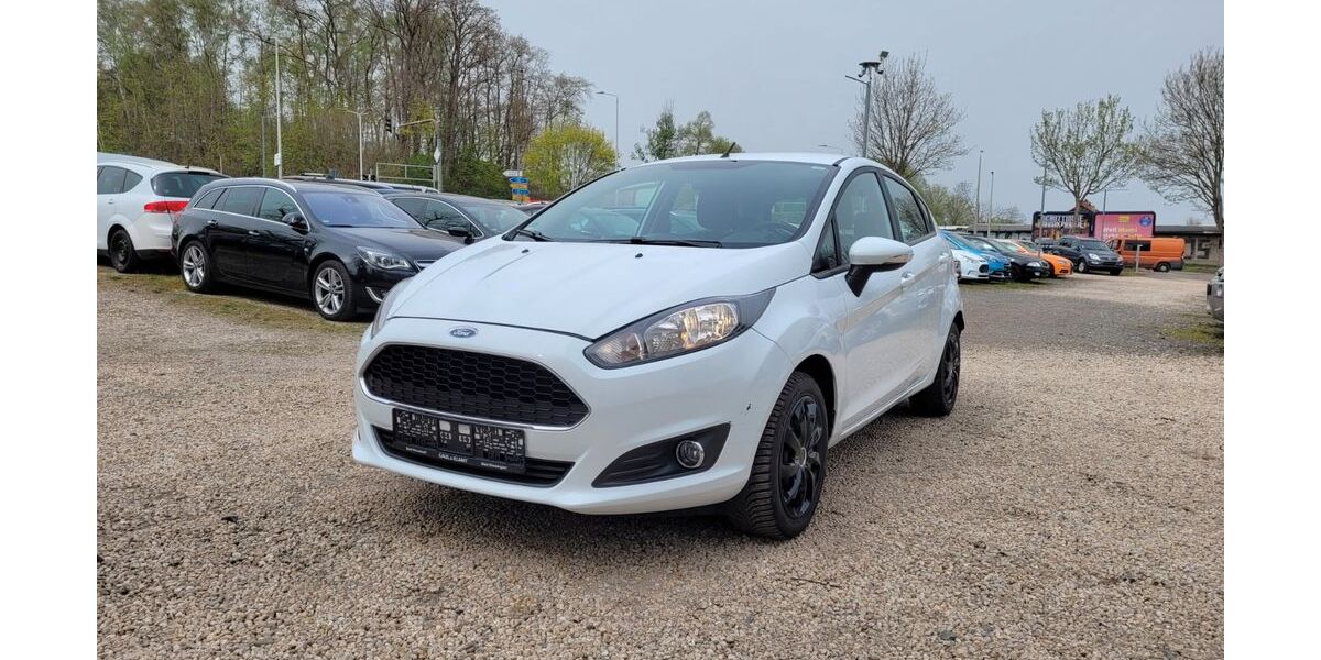 Ford Fiesta 109.647 km 4.980 &euro; Zwickau 08056