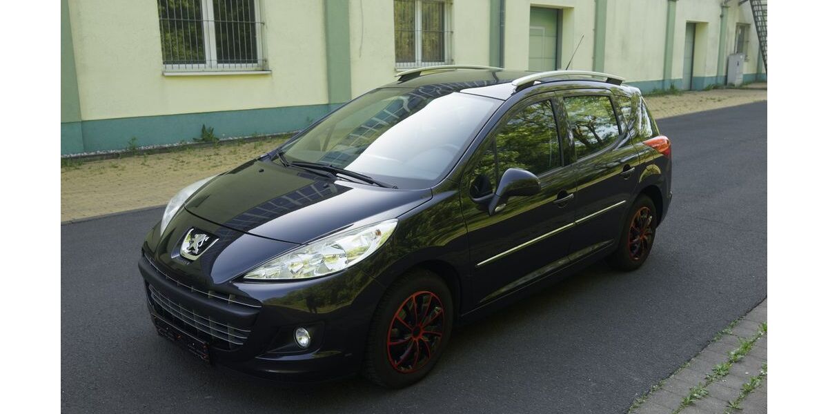 Peugeot 207 139.000 km 3.499 &euro; Bitterfeld 06749