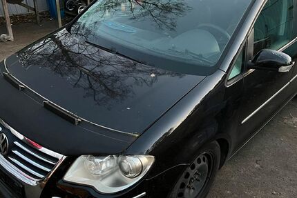 VW Touran 223.139 km 2.800 € Grünberg 35305