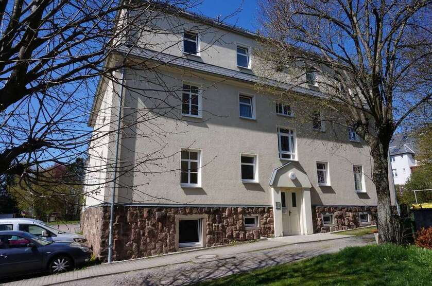 Wohnung zum Mieten in Hartmannsdorf 361 € 68 m²