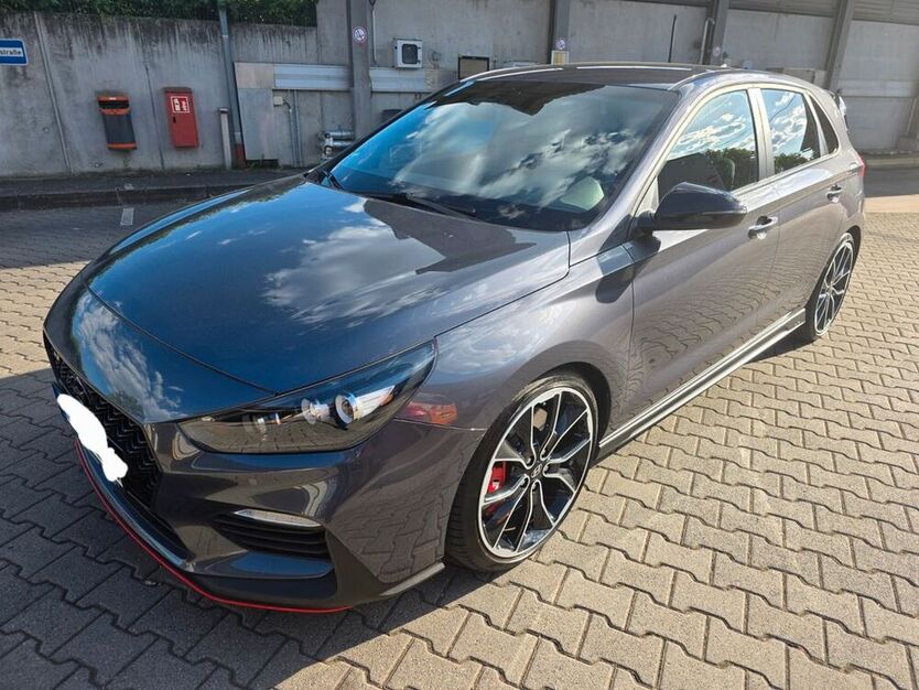i30