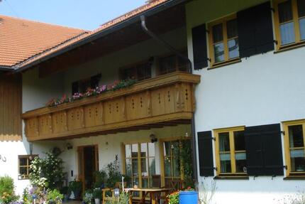 Ehemalige Hofstelle in Ortsrandlage im südlichen Oberallgäu 14 zimmer