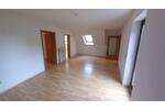 Helle 2 Zimmer Wohnung mit Balkon in oberer Stadt zimmer