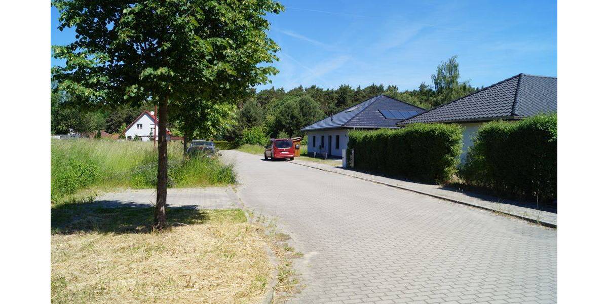 Einfamilienhaus Reichenwalde - 3 Zimmer, 130 m&sup2;, 1.350&euro; | Angebot:26824644