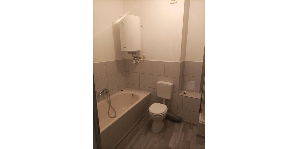Etagenwohnung Ebersbach-Neugersdorf Neugersdorf - 5 Zimmer, 120 m&sup2;, 610&euro; | Angebot:26226455