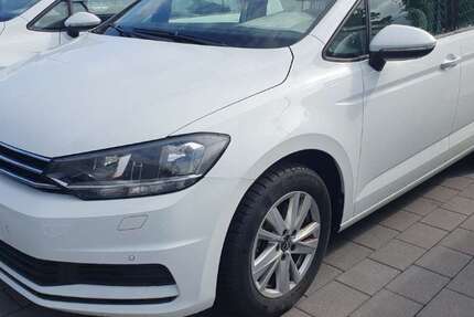 VW Touran 17.477 km 31.398 &euro; Soest 59494