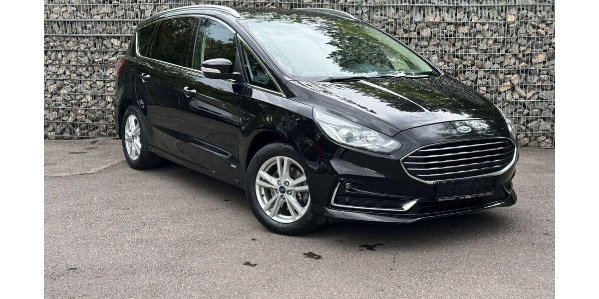 Ford S-Max 75.037 km 18.950 &euro; Sindelfingen 71065