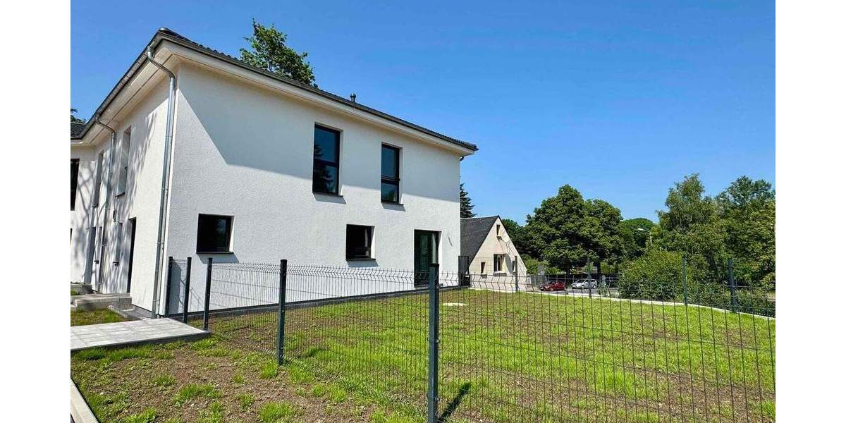 Reihenmittelhaus Chemnitz Helbersdorf - 3 Zimmer, 107 m&sup2;, 1.290&euro; | Angebot:24790910