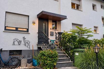 Haus Ettlingen - 4 Zimmer, 119 m&sup2;, 1.650&euro; | Angebot:27620205