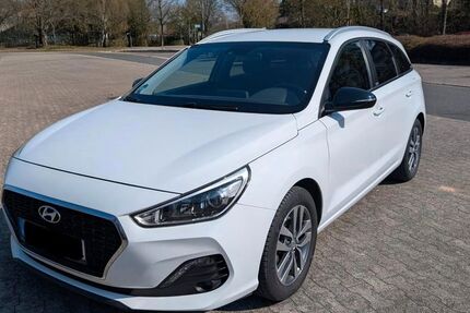 Hyundai i30 86.000 km 14.700 &euro; Wetter 58300