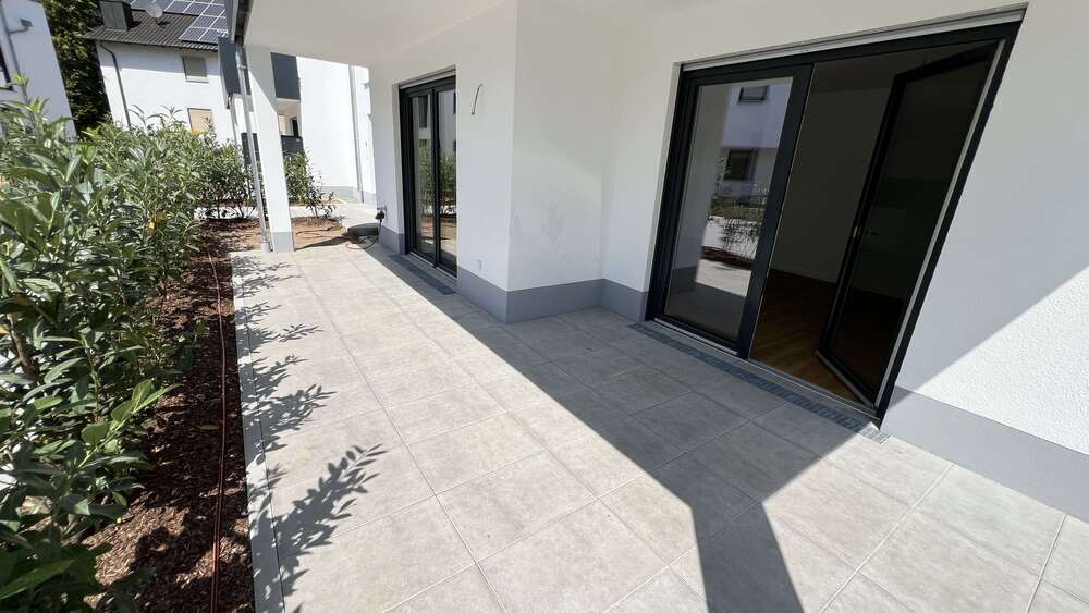 Etagenwohnung Regenstauf - 3 Zimmer, 91 m&sup2;, 1.380&euro; | Angebot:27348923